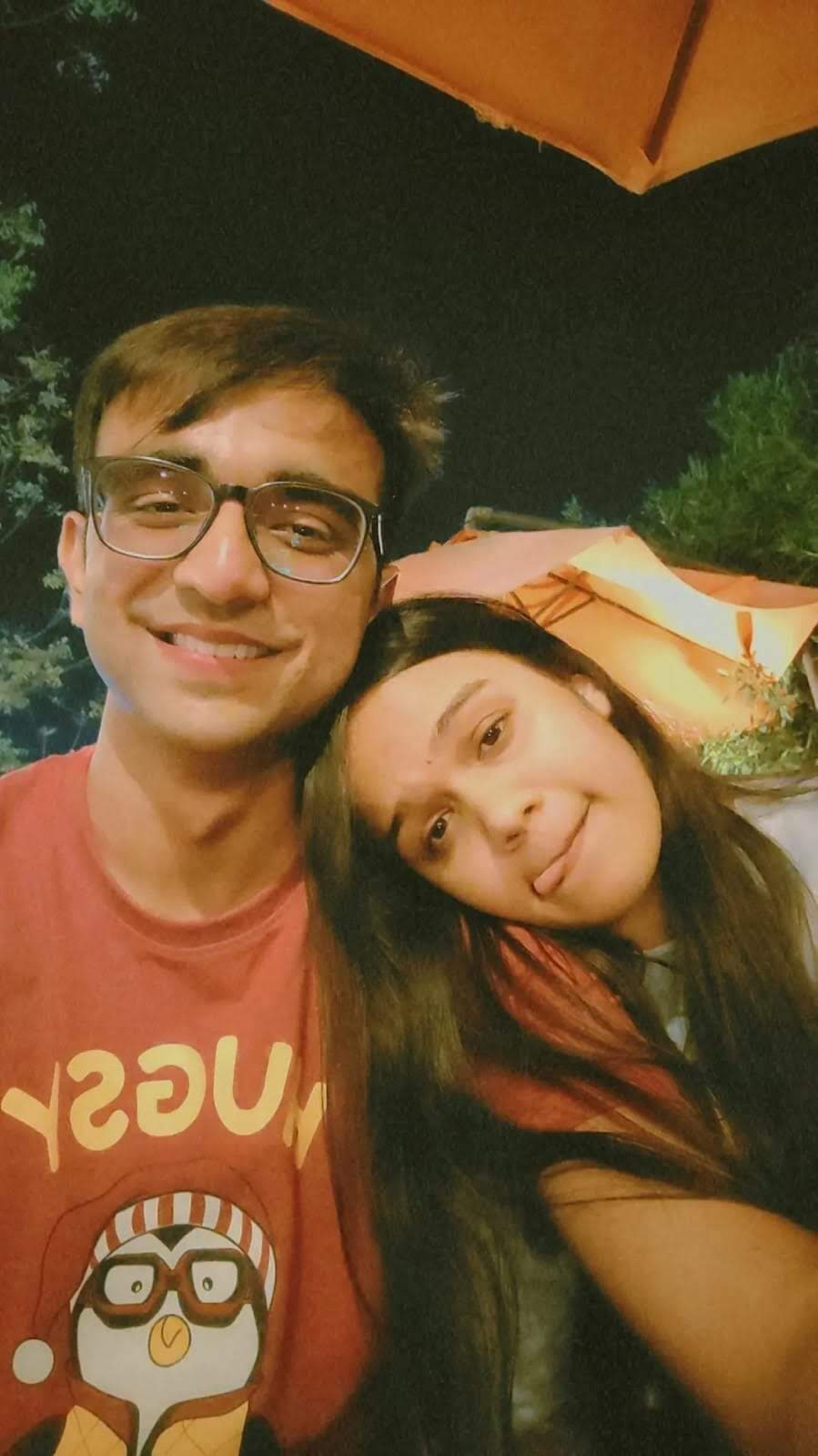 Bilv and Vinanti on an evening out