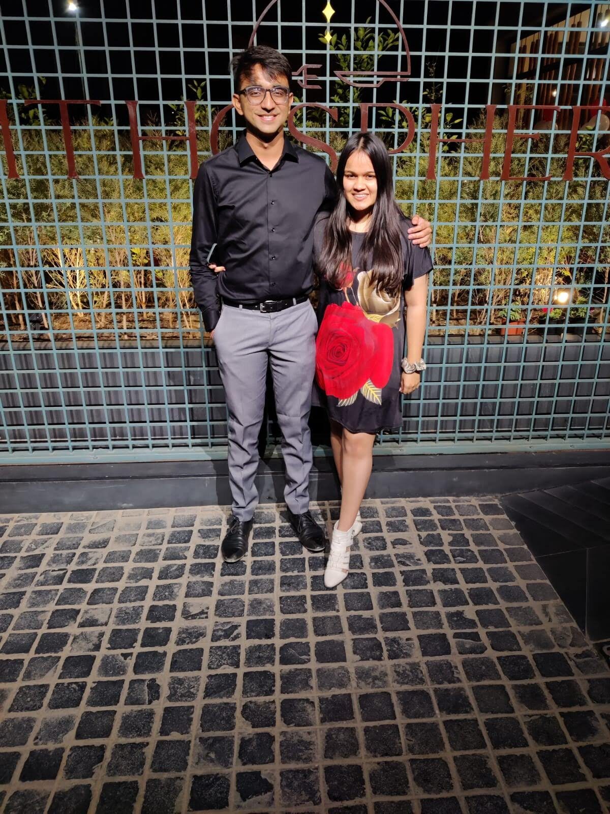 Bilv and Vinanti on a date