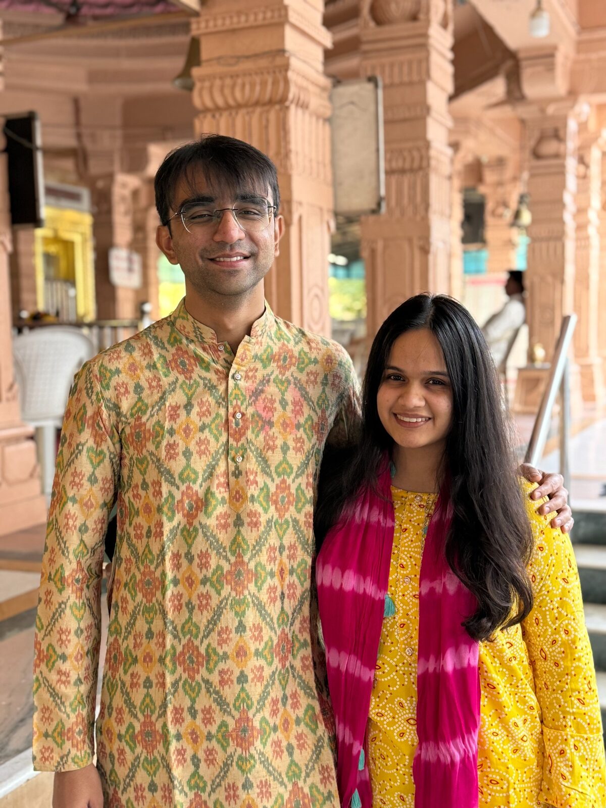 Bilv and Vinanti in festive outfits