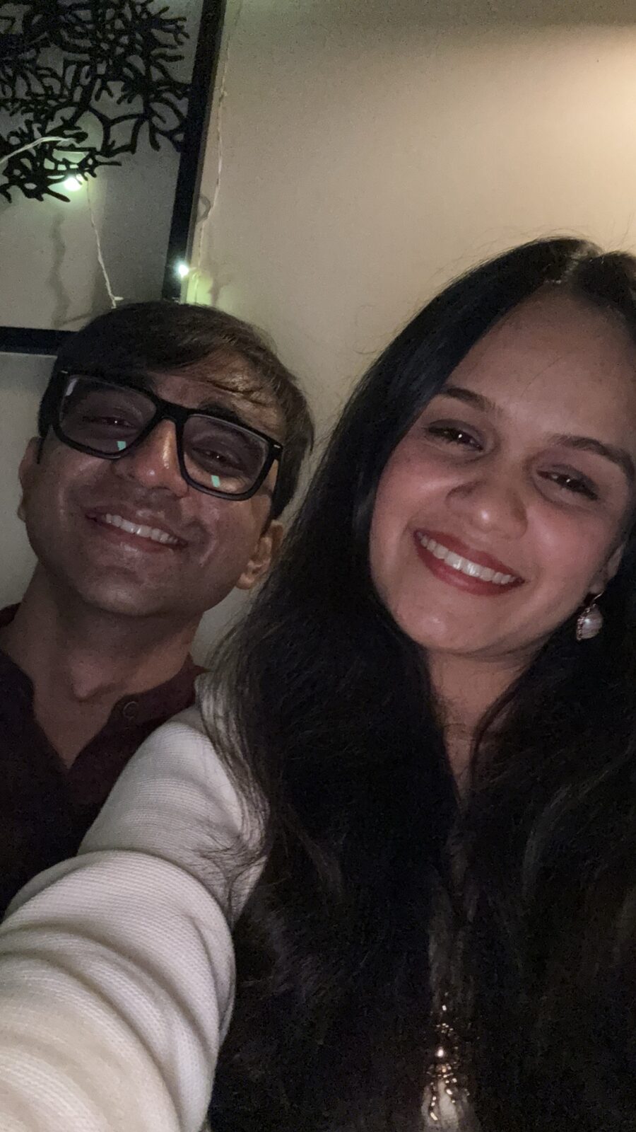 Bilv and Vinanti smiling together
